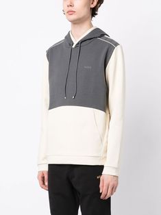 Find HUGO BOSS Soody 1 Drawstring Hoodie on Editorialist. cream white/grey cotton blend jersey fleece logo-tape detailing logo print at the chest drawstring hood long sleeves front pouch pocket straight hem Drawstring Hoodie, Grey Cotton, Grey Hoodie, Cream White, Hugo Boss, Pocket Pouch, Top Brands, Cotton Blend, Grey