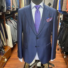 Domenico Vacca , Alta Sartoria Cucito A Mano Top Of The Line 100 % Wool. Brand New Retail $5.000,00. Yours For Only $1500,00 Designer Fitted Suits With Welt Pockets, Designer Silk Suits For Business, Elegant Blue Silk Suit, Luxury Blue Business Sets, Blue Silk Suits For Formal Occasions, Designer Blue Formal Sets, Blue Silk Suits For Wedding, Blue Silk Wedding Suits, Elegant Blue Silk Blazer