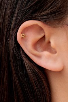 Small Stud Earrings in the Shape of a Hollow Star - Etsy Small Stud Earrings, Star Stud Earrings, Star Earrings Stud, Small Earrings Studs, Star Studs, Small Earrings, Delicate Necklace, Dainty Jewelry, The Shape