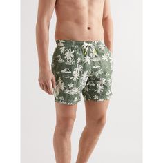 The practical mid length of Hartford's shorts make them just as appropriate for sightseeing as they are for swimming. Cut from quick-drying, recycled nylon, this pair has an elasticated drawstring waistband and a back locker loop that lets you hang them to dry after a dip. Recycled Polyester Swim Trunks With Built-in Shorts For Beach, Relaxed Fit Swim Trunks With Elastic Waistband For Outdoor, Beachwear Bottoms With Drawstring For Outdoor, Green Drawstring Swim Trunks Short Length, Beachwear Bottoms For Outdoor, Outdoor Swim Trunks With Drawstring, Short Length, Casual Relaxed Fit Swimwear With Functional Drawstring, Casual Short Swim Trunks For Outdoor, Casual Swimwear With Functional Drawstring Relaxed Fit