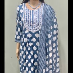 Brand New Xl Salwar Suit Traditional Indian Pakistani Outfit Pants Top And Scarf. Casual Long Sleeve Cotton Salwar Kameez, Blue Cotton Salwar Kameez For Summer, Blue Cotton Pant Set With Straight Kurta, Blue Straight Kurta Sets For Summer, Indigo Cotton Sets For Spring, Spring Cotton Indigo Sets, Spring Indigo Cotton Sets, Casual Cotton Festive Sets, Indigo Long Sleeve Summer Sets