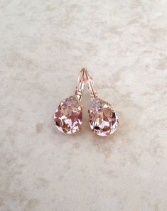 Morganite Pink Crystal Teardrop Earrings Rhinestone Drop - Etsy Blush Pink Cushions, Cushion Earrings, Crystal Teardrop Earrings, Rose Gold Morganite, Pink Swarovski, Box Handmade, Leverback Earrings, Swarovski Crystal Earrings, Wedding Jewelry Earrings