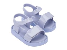 Mini Melissa Jump (Toddler/Little Kid) - Girl's Shoes : Violet/Lilac : Mini Melissa Kids Jump. Synthetic upper, footbed, and outsole. Made in Brazil. Weight of footwear is based on a single item, not a pair. Melissa Jelly Shoes, Pink Pvc, Candy Shoes, Shoes 2021, Baby Closet, Mini Melissa, Girls Shoes Kids