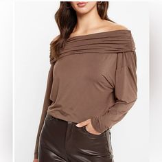 Nwot Express Women's Off The Shoulder Dolman Long Sleeve Shirt, Medium, Brown. New I Removed Tags Because I Was Planning On Wearing It But Didn't Fit. Overlay Top, Printed Sleeveless Blouse, Cold Shoulder Long Sleeve, Casual Tank Tops, Carpe Diem, Medium Brown, Brown Fashion, Boho Tops, Denim Top