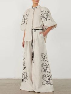 Beige natural and black embroidered details set of 2 shirt and short pants - Wapas Oversize Pants, Lapel Top, Wide Leg Pant Suit, Holiday Clothes, Wide Leg Palazzo Pants, Shirt Pant Set, Printed Wide Leg Pants, Flower Tops, Turndown Collar