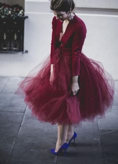 Red Tulle Skirt Outfit, Tulle Skirt Outfit, Prom Dresses Long Sleeves, Knee Length Tulle Skirt, Red Tulle Skirt, Romantic Wine, Tea Length Prom Dress, Tulle Skirts Outfit, Skirt Tulle