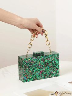 BirdinBag - Mini Bolso Caja de Lentejuelas con Correa de Cadena: Elegante Bolso de Novia, Ideal para Bodas, Promesas y Eventos Green Rectangular Evening Bag With Chain Strap, Rectangular Evening Bag With Chain For Events, Rectangular Chain Evening Bag For Events, Green Evening Bag With Chain Strap, Green Rectangular Box Bag For Party, Green Square Party Bag, Green Square Party Bags, Green Rectangular Box Bag For Evening, Rectangular Green Box Bag For Evening