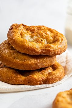 sourdough fry bread Sourdough Navajo Fry Bread, Sourdough Indian Fry Bread, Sourdough Fried Dough, Sourdough Fry Bread Recipe, Fried Sourdough Discard, Fry Bread Recipe Native Americans, Sourdough Discard Fry Bread, Sourdough Fry Bread, Soughdough Bread