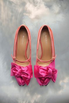 Women's Tabi Monster Bow Pump | Maison Margiela Leather Bow Heels For Gala, Pink Heels With Satin Bow For Formal Occasions, Pink Satin Bow Heels For Formal Occasions, Tabi Heels, Pink Leather Heels With Bow, Ballet Tabi, Red Tabi Boots, Tabi Ballet Heels, Maison Margiela Tabi Pumps