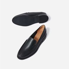 9,5 Leather Loafers. Brand New. Womens Oxfords Shoes, Italian Loafers, Pointed Loafers, Leather Flats Women, Patent Loafers, Everlane Shoes, Oxblood Leather, Italian Leather Shoes, Black Leather Flats