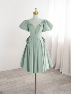 A-Line Green Puffy Sleeve Short Prom Dress Outfits For Girls Two Piece Bridesmaid Dresses, Prom Dress Green, Flowy Prom Dresses, Wedding Dress Detachable Skirt, Puffy Prom Dresses, Green Formal Dress, Country Bridesmaid Dresses, Tight Prom Dresses, Summer Bridesmaid Dresses