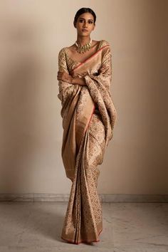 Shop for Priyanka Raajiv Beige Silk Brocade Banarasi Saree for Women Online at Aza Fashions Brocade Banarasi Saree, Saree Models Poses, Royal Saree Look, Saree Product Shoot, Banarasi Wedding Saree, Saree Portrait, Beige Silk Saree, Sari Designs, Saree Shoot