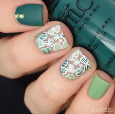 Irish Nails, St Patricks Day Nails, Easter Nail Designs, Green Nail Designs, Nail Stamping Plates, New Nail Art, Rain Clouds, Spring Holidays, Nail Polish Designs