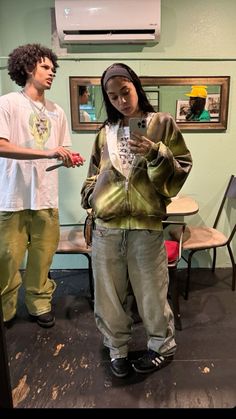 Tomboy Outfit Ideas, Tomboy Stil, Pakaian Hipster, Tomboy Outfit, Baggy Outfit Ideas, Boyish Outfits, Street Fashion Men Streetwear, Trendy Outfits For Teens, Tomboy Outfits