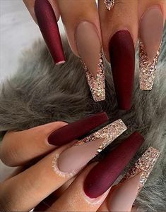 Trendy Nails 2023 Gold Acrylic Nails, Red Acrylic Nails, February Nails, Purple Acrylic, Colorful Nails, Winter Nail Designs, Pedicure Nail Art, Xmas Nails, Coffin Nails Designs