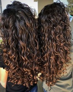 Hairstylist | Curly Cuts on Instagram: "Really enjoyed cutting these Twins Curls, they have such gorgeous hair! A start to a new journey of learning how to take care of there beautiful curly hair 🤩 GO TO MY BIO FOR BOOKING AND CONTACT INFO #559haircuts #559hairstylist #559hairstyles #559hair #559hairsalon #fresnohairstylist #maderahair #fresnohaircuts #fresnobalayage #fresnohair #fresnohairsalon #haircuts #hairdresser #hairoftheday #hairartist #salon #hairstylistlife #salontoday #haircrush # 2c Curly Hair Balayage, Dark Balayage Curly Hair, Curly Black Hair Highlights, Balayage On Black Curly Hair, Brunette Balayage Hair Curly, Curly Hair 3c Hairstyles, Curly Hair Lowlights, Curly Hair Balayage, Blonde Highlights Curly Hair