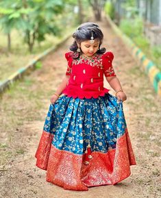 Pattu Langa Designs For Kids, Pattu Pavadai Kids Blouse Designs, Pattu Lehenga For Kids, Ladies Frock Design, Chiffon Blouses Designs, Pattu Langa