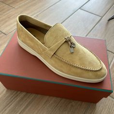 New, Super Cute And Classy. The Inner Sole Measure 25.5 Cm. Loro Piana Loafers, Loro Piana Shoes, Blue Wedges, Suede Mules, Trending Boots, Suede Loafers, Loro Piana, Walker Boots, Flat Boots