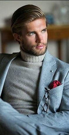 Luxury Male Fashion, Men's Work Fashion, Men Style 2023, Gentlemen Wear, Mens Fashion Work, Interview Skills, Love Football, Stylish Men Casual, Designer Suits For Men