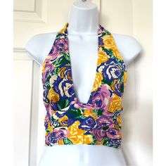 Brand New And Never Before Used Zara Floral Halter Tank Top Size : M Material : 100 % Cotton Mint Condition | Brand New | Tags Attached I Usually Ship Out My Packages Within 2-3 Business Days. If There Are Any Delays Due To My Schedule, I Always Make Sure To Let My Customers Know! All Sales Are Final | No Returns If You Have Anymore Questions, Please Feel Free To Message Me At Anytime! Vibrant Yellow Floral Print Tops, Yellow Summer Top With Vibrant Print, Yellow Summer Tops With Vibrant Print, Yellow Zara Top For Party, Zara Yellow Party Top, Fitted Yellow Zara Top, Pink Bustier Top, Zara Sleeveless Top, Boho Tank Top