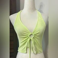 New Elodie Women’s Tank Top Lime Size Tie O Ring Ruched Cropped L Polyester Blend Trendy Tank Halter Top For Day Out, Trendy Halter Tank Top For Day Out, Casual Party Halter Top Cami, Casual Party Halter Cami Top, Green Halter Neck Tank Top For Vacation, Trendy Stretch Halter Top Sleeveless Blouse, Trendy Green Halter Neck Tank Top, Trendy Stretch Sleeveless Halter Top, Trendy Sleeveless Halter Top For Summer