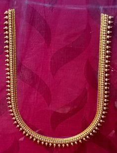 Simple Work On Blouse Designs, Blouse Neck Aari Designs, Blouse Back Neck Aari Designs, Simple Ariwork Blouse Design, Aari Simple Neck Design, Simple Aari Neck Designs For Blouses, Arri Work Blouse Designs Wedding, Wark Design Blouse, Simple Design Aari Work