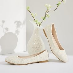 Category:Wedding Shoes; Upper Materials:Lace; Season:Spring,Summer; Heel Type:Flat Heel; Gender:Women's; Toe Shape:Round Toe; Type:Wedding Flats,Bridal Shoes,Bridesmaid Shoes; Style:Sweet,Elegant; Heel Height(inch):1-2; Outsole Materials:Rubber; Occasion:Party; Closure Type:Loafer; Pattern:Floral,Embroidered; Listing Date:03/21/2022; Production mode:Self-produce; 2024 Trends:Ladies Shoes Valentines Gifts; Foot Length:; Foot Width:; Size chart date source:Provided by Supplier.; US Size:null; UK Size:14.5; EU Size:50 Cute Wedding Shoes Brides, Wedding Shoes Flats For Bride, Cute Wedding Shoes, Flats For Bride, Comfy Wedding Shoes, Shoes Bridesmaid, Fashion Cowboy Boots, White Dress Shoes, Bridal Shoes Flats