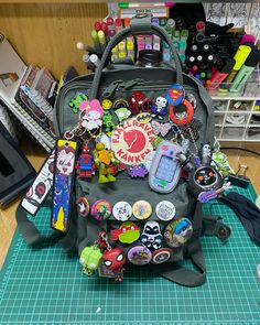 Needing Attention, Gothic Costume, Decorated Bags, Inside My Bag, Bag Pins, Backpack Decoration, Scene Kids, Essential Bag