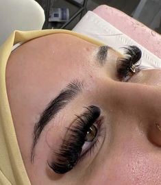 Dramatic Lash Extensions, Fluffy Lash Extensions, Eyelash Extensions Salons, Russian Lashes