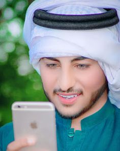 Latest 25+ Sweet Dp Of Whatsapp For boys Girls New Dp Pics Islamic Boys Dp, Arabic Boys, Arab Men Dress, Boy Dpz, Ali Khan, Boys Dpz