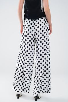 Length: Full length. Subcategory: Pants. Print: Polka-dot print. Fit: Relaxed fit. Leg: Straight. Style: Daily. Fabric: Lightweight woven fabric . Pockets: Side pockets . Waist: Elastic waist. runs true to size. S. 100% Polyester Pants Print, Pants With Elastic Waist, Polka Dot Pants, Skirt Jumpsuit, Scarf Headband, Summer Pants, Romper Pants, Polka Dot Print, Sweater Coats