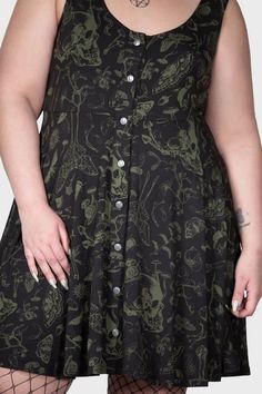 Leslynn Babydoll Dress [PLUS] | Killstar Cottage Core Pattern, Plus Size Goth Clothes, Summer Goth Outfits, Goth Plus Size, Goth Dresses, Killstar Dress, Plus Size Goth, Alternative Dress, Babydoll Dresses