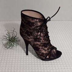 Nwot With Interior Imperfections Colin Stuart Size 7/8 Floral Lace Contrast Corset Lace Up Black Stiletto Platform Exterior Of Shoes Are In Great Unworn Condition, However They Interior Heel Area Shows Rubbing From Being Tried On... See Photos. Ships From Clean Smoke Free/Dog Friendly Home. Happy To Answer Any ?'S New To Poshmark? Use My Code Lizard632 To Sign Up & Save $10 On Your 1st Purchase. Measurements Are Taken Flat Lay And Are Approximate. Fitted Lace-up Platform Heels, Elegant Ankle Boots For Summer, Elegant High Ankle Summer Heels, Fitted Lace Heels For Spring, Elegant Spring Booties With 4-inch Heel, Summer Party Ankle Boot Heels, Elegant Party Booties With 4-inch Heel, Spring Formal Boots With Laces, High Heel Platform Booties For Party