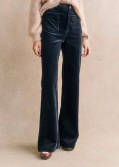 The 70's trousers - Black - Organic Cotton - Sézane Jane Birkin Style, Evening Trousers, Mum Fashion, How To Wear A Scarf, Casual Wide Leg Pants, Blue Trousers, Long Trousers