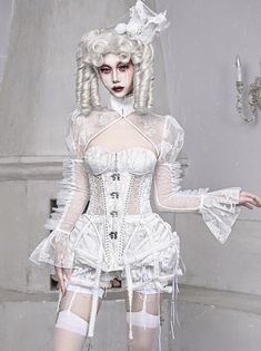 ❤︎Three-ping Guarice White Gothic Dark Fishbone Straps Corset Bustier [Pre-order item].❤︎ White Overbust Corset Dress For Costume, Fitted Lace Corset For Cosplay, Coquette Underbust Corset For Costume Party, Coquette Boned Bodice Corset For Costume Party, Coquette Corset With Boned Bodice For Costume Party, White Underbust Corset Dress For Costume Party, Halloween Lace Corset With Boned Bodice, Halloween Underbust Lace Corset, Halloween Lace Underbust Corset