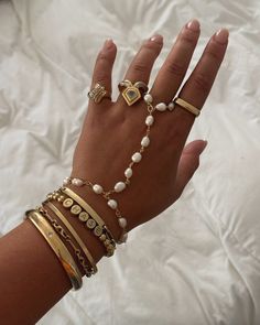 Arm Stack Jewelry, Instagram Rebrand, Hand Stack, Jewelry Goals, Vintage Gold Jewelry, Study Vlog, Hand Jewellery, Dope Jewelry Accessories, Hand Chain Jewelry