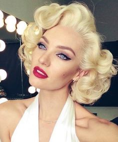 Marilyn Monroe Hair, Platinum Wigs, Blonde Hair And Blue Eyes, Beauty Shots