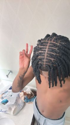 Men Dreads Styles Black Man, Male Loc Styles, Cornrow Braids Men, Loc Ideas, Loc Styles For Men, Braids Men, Fine Shyt, Black Hairstyle, Cornrow Braids