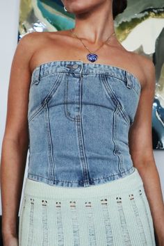 Rock your timeless style with this Meant To Be Denim Top! This washed denim bustier is a wardrobe must-have, with its on-trend zipper on the back adding just the right amount of edge. Show the world you were Meant To Be in this fab top! Denim Bustier, Denim Corset Top, Denim Corset, Frayed Denim, Minimal Outfit, Denim Accessories, Hottest Fashion Trends, Bustier Top, Washed Denim