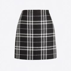 [Features] Fitted At Waist Sits On The Waist Falls Above Knee Fully Lined [Ootd Ideas] Looks Great With Pumps Or Docs Channel 90s Icon Cher Horowitz Classic Piece For Your Cool-Weather Closet [Care+Content] Dry Clean Acrylic, Polyester [Approx Flat-Lay Measures] - Waist: 30” - Length: 17.5” Long Tartan Skirt, Png Fillers, Smart Closet, Long Plaid Skirt, Rok Mini, Tartan Skirt, Outfit Png, Elegante Casual, Skirt Short