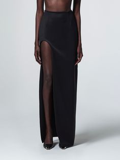 CRESCENT SLIT MAXI SKIRT Long A Line Skirt, Human Form, Floor Length Skirt, Slip Skirt, Straight Dress, Layered Skirt, Brand Guidelines, Skirt Pattern, Signature Logo