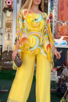 Lasaky - Stylish Printed Long Sleeve Coordinating Pieces Casual Yellow Sets For Party, Stile Casual Chic, Mid Waist Pants, Jeans Overall, Jeans Cargo, Big Top, Korean Casual, Maxi Robes, Summer Suits