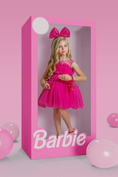 Barbie Box Photography Digital Overlay Barbie Overlay, Barbie Photo Shoot, Pink Studio Photoshoot, Barbie Photoshoot Ideas Photo Shoot, Barbie Box Photoshoot, Outfit Barbie