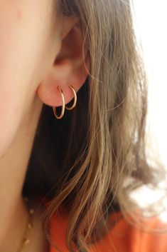 These sweet and delicate little hoops are the newest addition to our earring collection. Simple + effortless, our Goldie Hoops are a favorite for everyday style. MEASUREMENTS Available in 14k Gold Fill or Sterling Silver in 10mm, 14mm, or 16mm diameter14k Rose Gold Fill available in 16mm diameterChoose between a single earring or a pair. Delicate Tarnish-resistant Huggie Earrings For Everyday, Classic Everyday Hypoallergenic Cartilage Earrings, Delicate Tarnish Resistant Hoop Earrings For Everyday, Delicate Everyday Hoop Huggie Earrings, Delicate Everyday Huggie Hoop Earrings, Delicate Yellow Gold Huggie Earrings For Everyday, Classic Nickel-free Cartilage Earrings For Everyday, Nickel Free 14k Gold Cartilage Earrings, Classic Nickel-free Cartilage Earrings