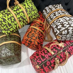 Louis Vuttion, Louie Vuitton, Dream Bags, Vuitton Handbags, Flea Market, Louis Vuitton Handbags, Kitchen Interior, Louis Vuitton Bag