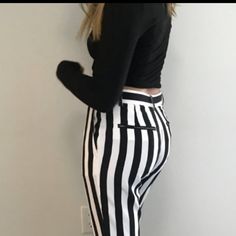 New Never Worn Vintage Style Pants. Chic Striped High-waisted Pants, Chic Striped Bottoms, Chic Striped Pants For Night Out, Chic Striped Straight Pants, Chic Striped Straight Leg Bottoms, Trendy Ankle Pants For Going Out, Trendy Ankle-length Pants For Going Out, Trendy Straight Pants For Going Out, Elegant Striped Bottoms For Night Out