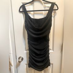 Sexy Little Black Spaghetti Strap Dress!! Zipper Closure On Side. Pristine. Black Spaghetti Strap Dress, Black Spaghetti Strap, Black Spaghetti, Apricot Lane, Layer Top, Spaghetti Strap Dress, Boutique Brands, Dress Zipper, Strap Dress