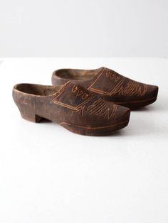 antique carved wooden clogs decorative wood shoes Men Clogs, Dirty Boots, Wooden Shoe, Wood Shoes, Wooden Clogs, Decorative Wood, Wooden Shoes, Hand Carved Wood, Dansko Professional Clog