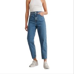 Brand: Levi's Color: Blue Size: 32 Approx. 17in (Waist), 13.6in (Rise), 28.25in (Inseam) Condition: Bnwt A Classic & Trendy Levi's Premium Dark Wash High Waisted Zip Fly Tapered Denim Jeans. Levi's Tapered Leg Medium Wash Jeans, Levi's Everyday Tapered Leg Jeans, Levi's Tapered Leg Jeans For Everyday, Blue Mom Fit Jeans For Everyday, Levi's Denim Blue Bottoms For Everyday, Levi's High Rise Denim Jeans, Trendy Levi's Denim Blue Jeans, High Rise Cropped Jeans In Recycled Denim, High Waist Blue Jeans For Everyday