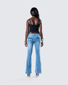 We love a little Y2Slay moment 💅 Featuring a black cami top paired with blue denim patch pocket jeans - this simple yet chic two-piece set can be dressed up or down to match the vibes for any occasion 🖤 Chic Medium Wash Jeans For Night Out, Summer Flare Jeans For Night Out, Fitted Flare Jeans For Night Out, Summer Denim Flare Jeans For Night Out, Casual Denim Jeans For Night Out, Trendy Dark Wash Jeans For Night Out, Dark Wash Cotton Jeans For Night Out, Casual Dark Wash Jeans For Night Out, Trendy Summer Flare Jeans For Night Out